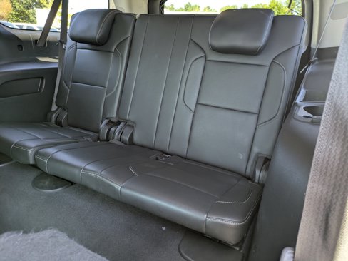 Used 2019 Chevrolet Suburban LT image 15