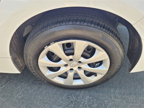 Used 2023 Toyota Corolla LE w/ Carpet Mat Package (TMS) image 25