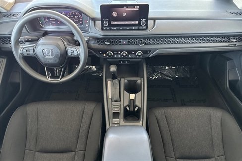 Certified 2023 Honda Accord EX image 16