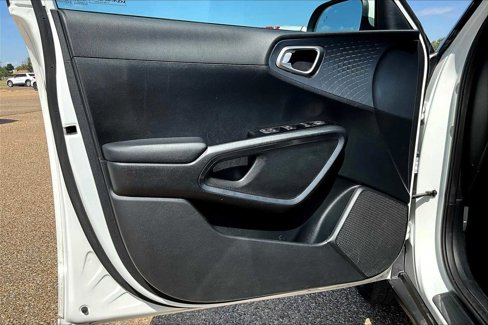 Used 2022 Kia Soul EX image 20