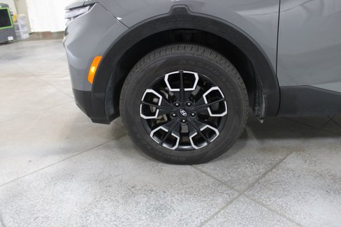 Used 2023 Hyundai Santa Cruz SEL Premium image 48