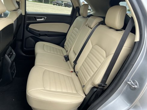 Used 2022 Ford Edge SEL image 22