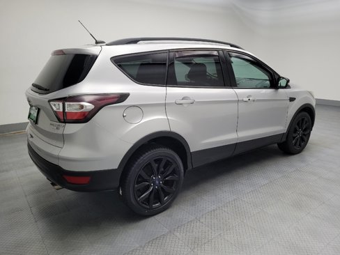 Used 2017 Ford Escape Titanium image 10