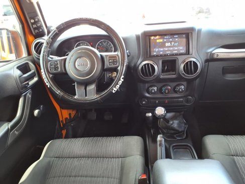 Used 2012 Jeep Wrangler Unlimited Sport w/ Connectivity Group image 18