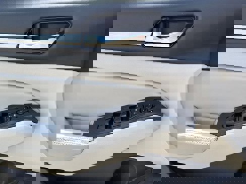 Used 2022 Nissan Altima 2.5 SV image 19