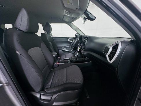 Used 2023 Kia Soul LX w/ Option Group 015 image 29