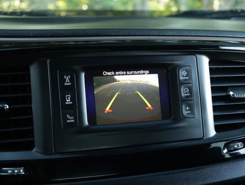 Used 2017 Chrysler Pacifica Touring-L image 14