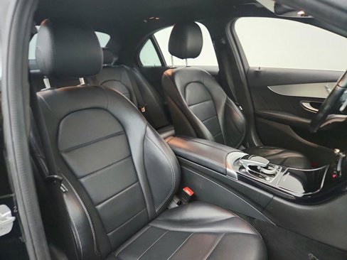Used 2016 Mercedes-Benz C 300 Sedan image 25