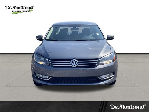 Used 2015 Volkswagen Passat 1.8T image 2