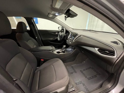 Used 2023 Chevrolet Malibu LT image 8
