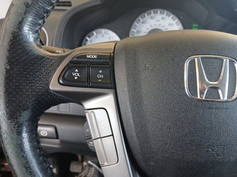 Used 2013 Honda Pilot Touring image 18