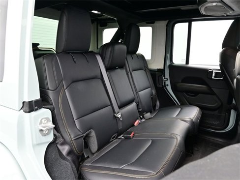 Used 2024 Jeep Wrangler Sahara w/ Technology Group image 16
