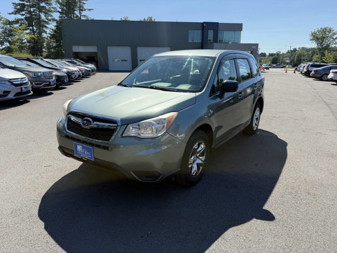 Used 2014 Subaru Forester 2.5i image 2