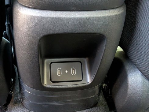 New 2025 Hyundai Elantra SE image 29