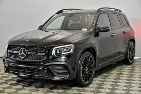 Used 2021 Mercedes-Benz GLB 250 4MATIC image 4