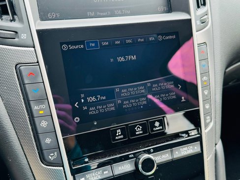 Used 2016 INFINITI Q50 Premium image 20