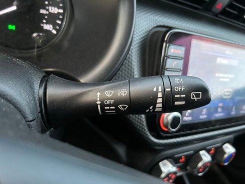 Used 2023 Nissan Kicks SV image 19