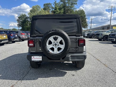 Used 2018 Jeep Wrangler Unlimited Sport S image 6
