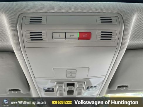 Certified 2022 Volkswagen Tiguan SE w/ Panoramic Sunroof Package image 31
