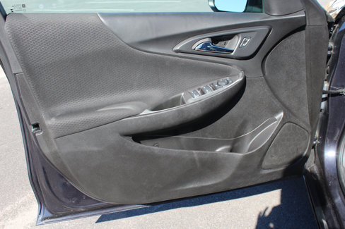 Used 2023 Chevrolet Malibu LT image 17