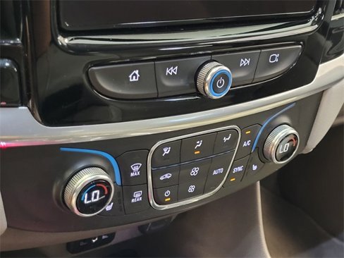 Used 2019 Chevrolet Traverse LT image 21