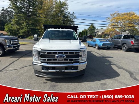 Used 2024 Ford F350 XLT image 7