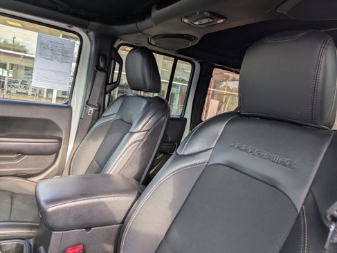 Used 2020 Jeep Wrangler Unlimited Sport image 7