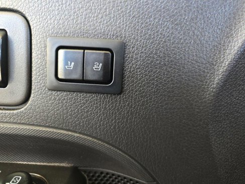 Used 2009 Ford Edge Sport image 21