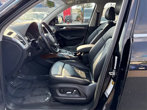 Used 2017 Audi Q5 2.0T Premium Plus w/ Technology Package image 10
