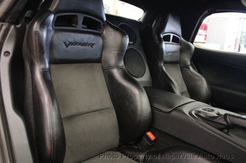 Used 2003 Dodge Viper SRT-10 image 37