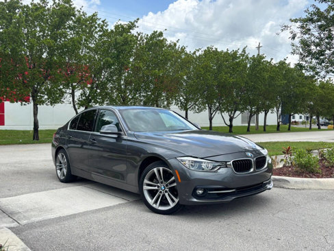 Used 2018 BMW 330i xDrive Sedan w/ Convenience Package image 2