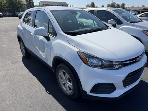 Used 2022 Chevrolet Trax LS w/ Tint and Cruise Package image 2