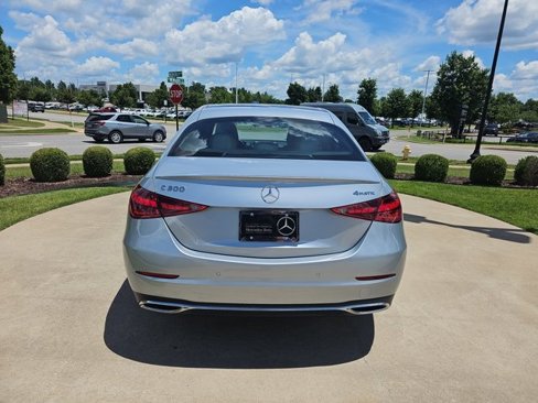 Certified 2022 Mercedes-Benz C 300 4MATIC Sedan image 4