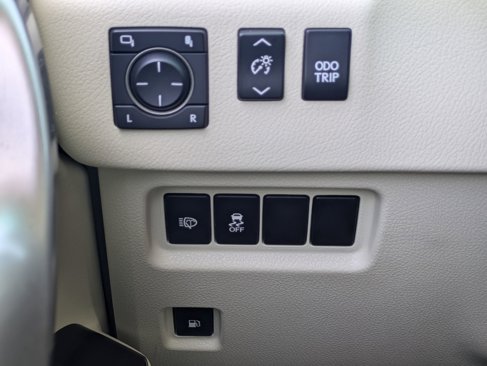 Used 2018 Lexus GX 460 image 18