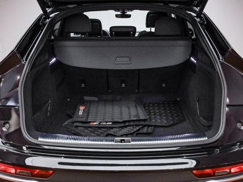 Used 2022 Audi SQ5 Premium w/ Convenience Package image 28