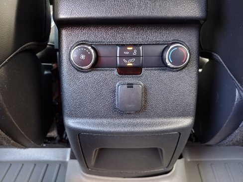 Used 2016 Ford Explorer Sport image 9