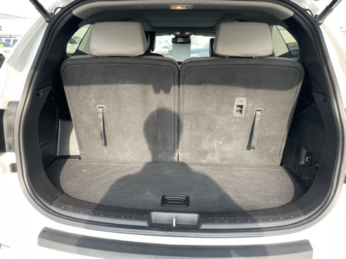 Used 2017 Hyundai Santa Fe Limited image 9