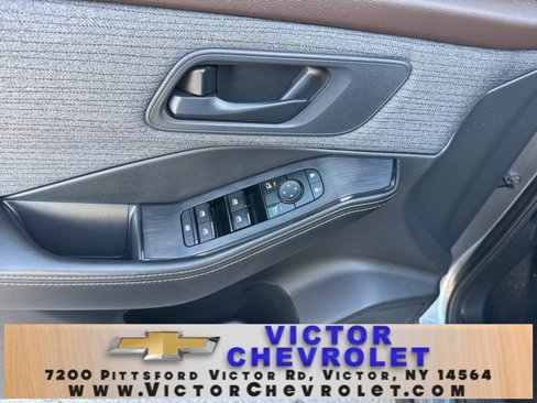Used 2021 Nissan Rogue S image 11