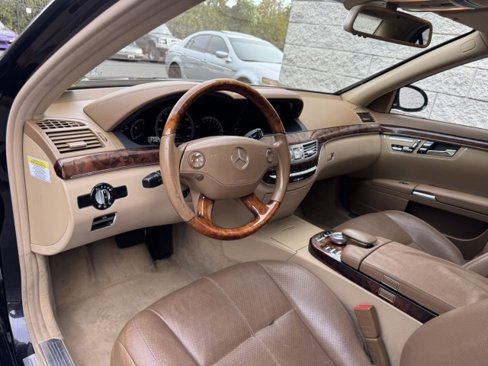 Used 2008 Mercedes-Benz S 550 4MATIC image 6