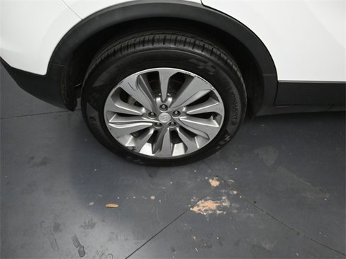 Used 2020 Buick Encore Preferred image 9