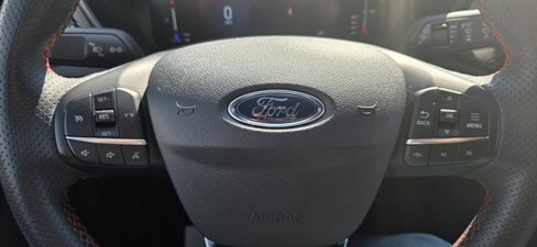 Used 2024 Ford Escape ST-Line image 17