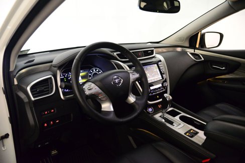 Used 2018 Nissan Murano SL w/ Midnight Edition Package image 3