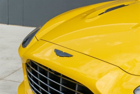 Used 2021 Aston Martin DBX image 21