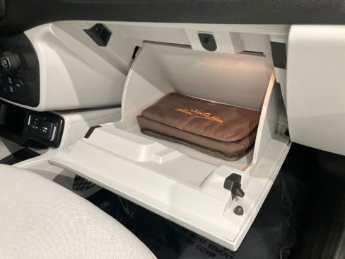 Used 2018 Jeep Renegade Latitude image 44