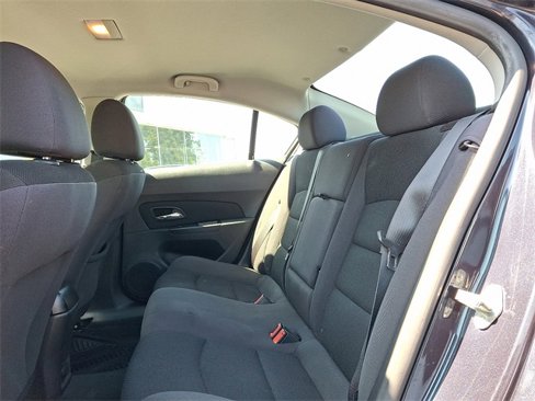 Used 2014 Chevrolet Cruze LT image 10