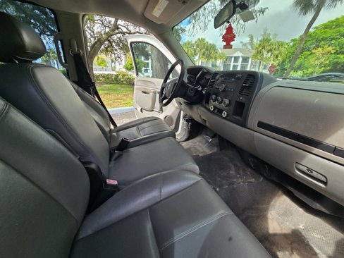 Used 2014 Chevrolet Silverado 2500 W/T image 27