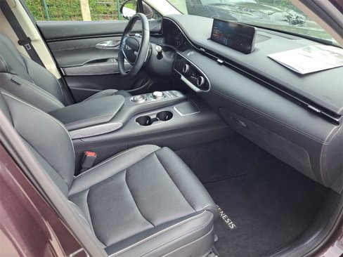 Used 2022 Genesis GV70 2.5T w/ Advanced Package image 14