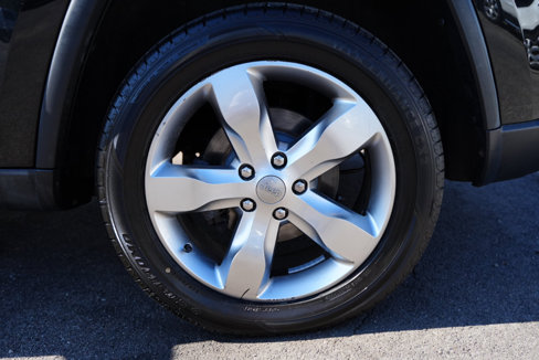 Used 2012 Jeep Grand Cherokee Limited image 11