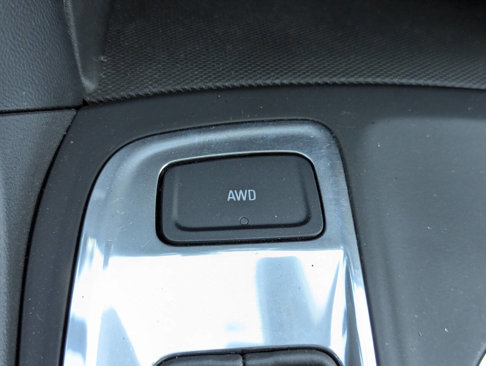 Used 2018 Chevrolet Equinox LS image 23