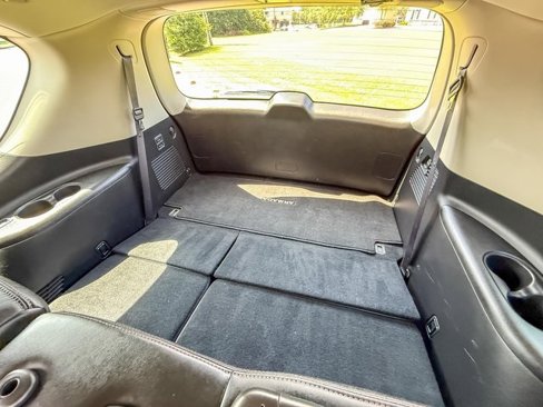 Used 2018 Nissan Armada SL w/ Premium Package image 21